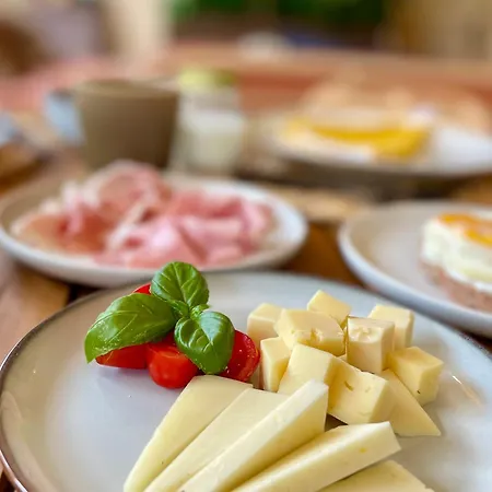 Le Pietrasantine - Centro Storico 4* Пьетразанта